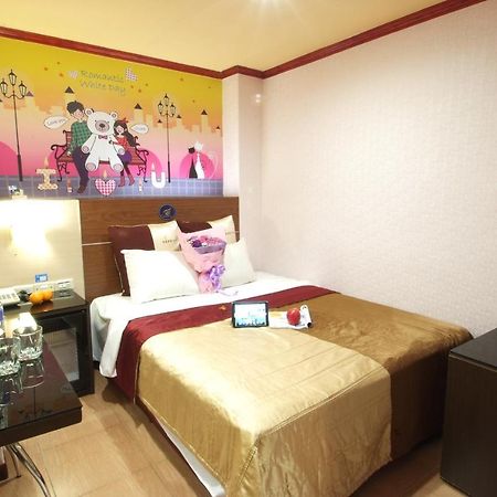 Golden Swallow Hotel Hsinchu Exterior foto