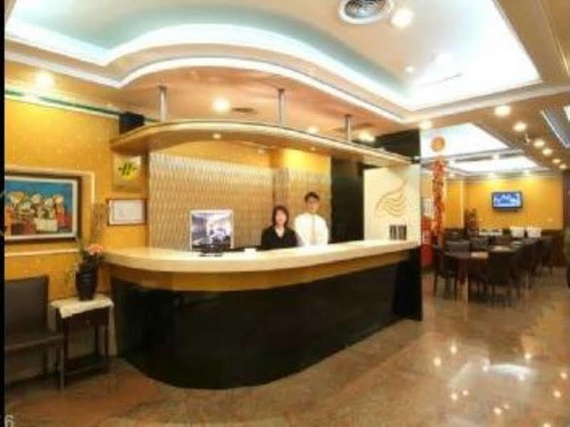 Golden Swallow Hotel Hsinchu Exterior foto