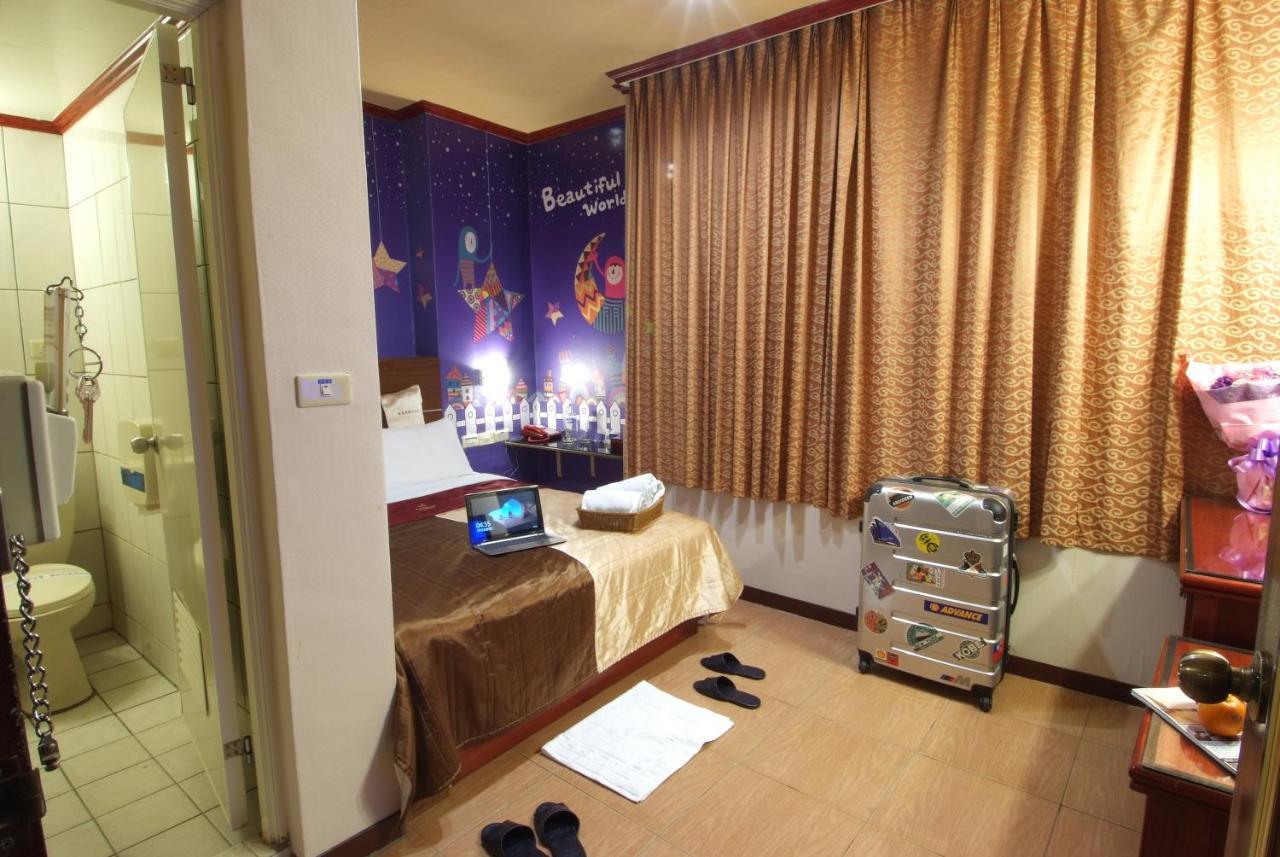 Golden Swallow Hotel Hsinchu Exterior foto