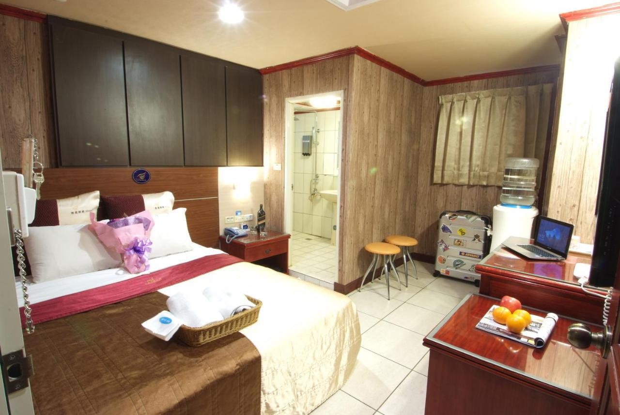 Golden Swallow Hotel Hsinchu Exterior foto